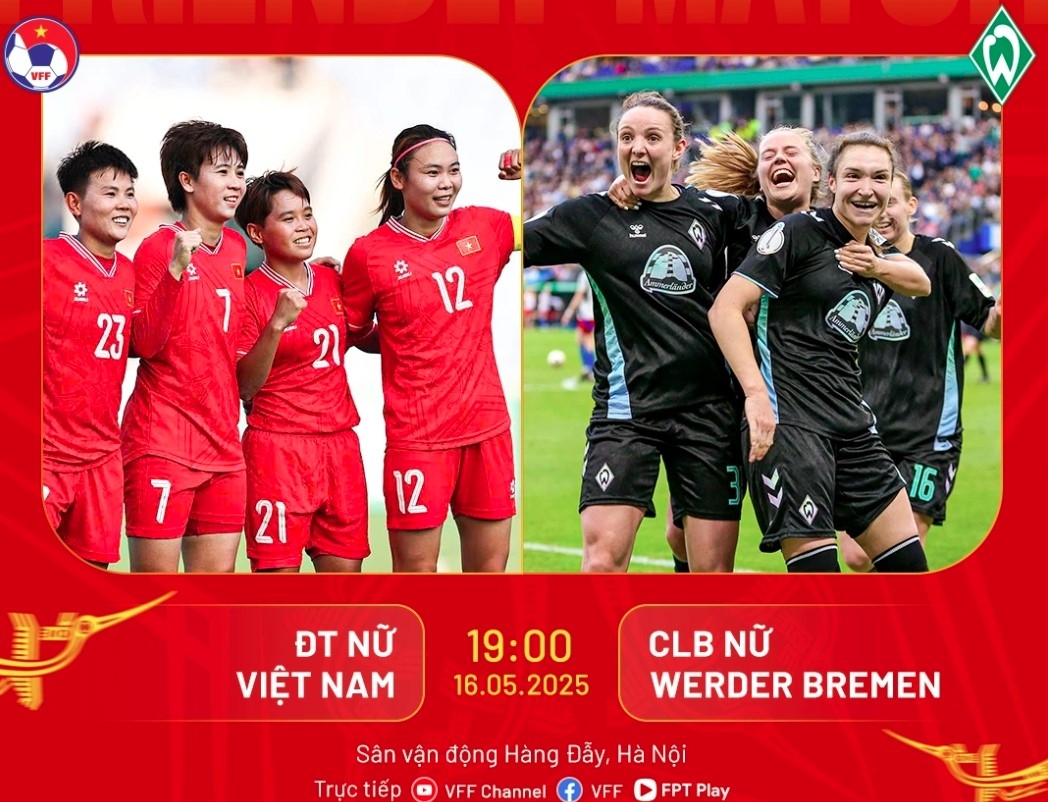 Werder Bremen players arrive in Hanoi for Vietnam friendly